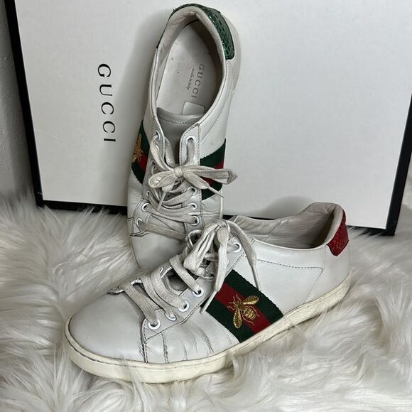 💯Authentic Gucci Sneakers with Cherryline,Size 35.5 🍀 - Picture 5 of 16
